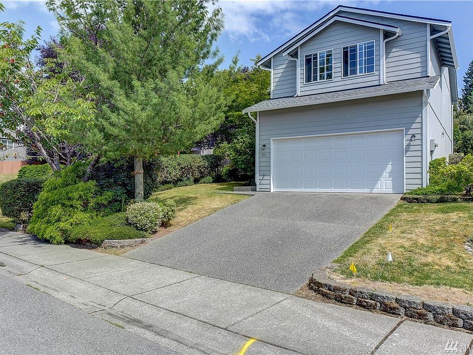 1st image of 311 81st Dr SE