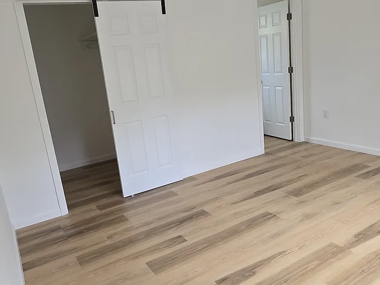 151 Nagle St #1 — Photo 5