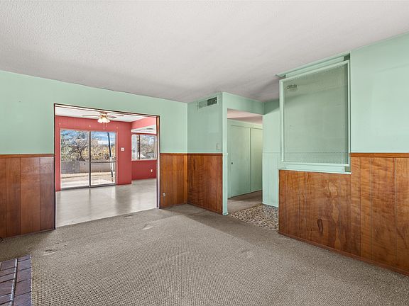 5th image of 3240 Louraine St