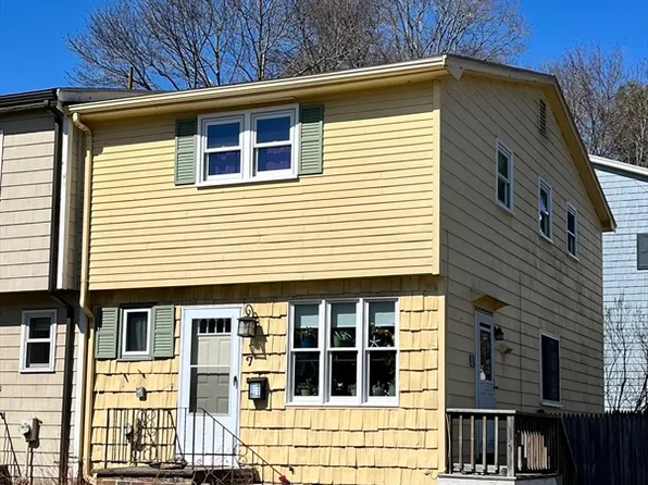 7 Lincoln Park, Marblehead, MA 01945