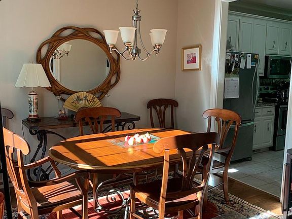 4th image of 3290 Northshore Dr