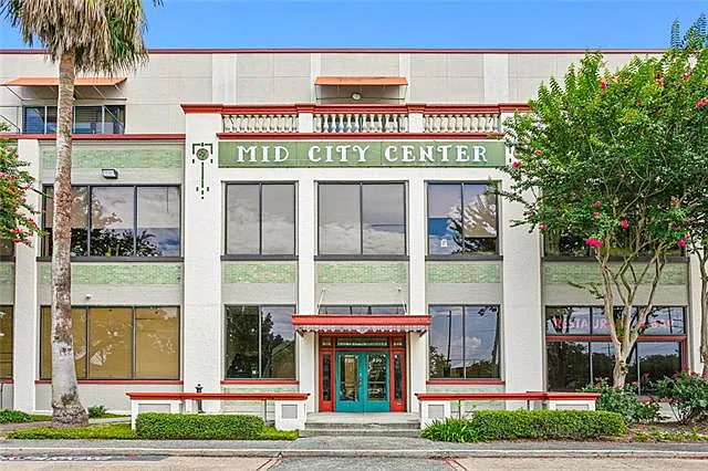 320 N Carrollton Ave #305