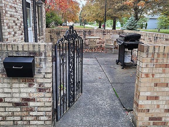 3rd image of 537 Tollis Pkwy #104