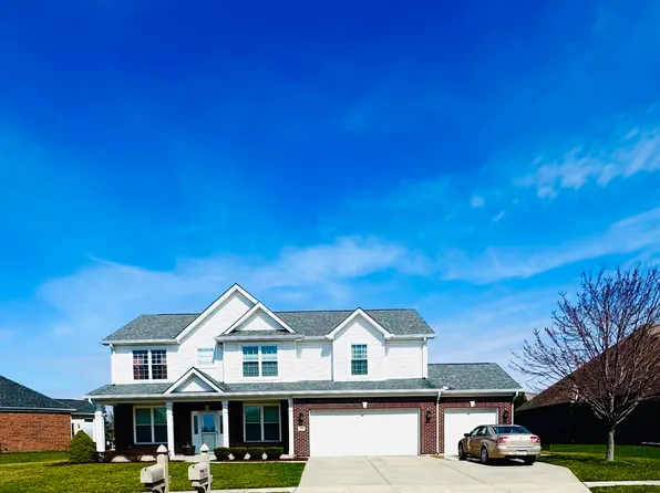 1909 Versailles Dr, Greenwood, IN 46143