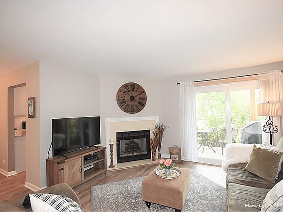 5th image of 2321 Worthing Dr Unit 102A