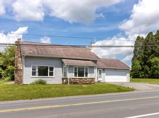 6227 Nittany Valley Dr, Mill Hall, PA 17751