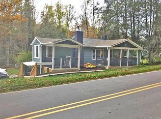 381 Morgan Rd, Candler, NC 28715