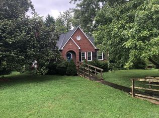 424 Mountain View Ave SE, Valdese, NC 28690
