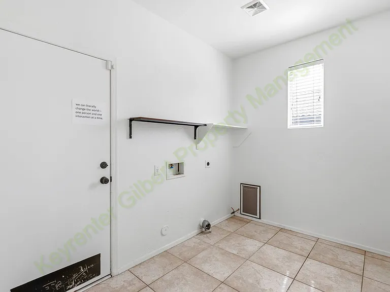 3829 E Packard Dr — Photo 29