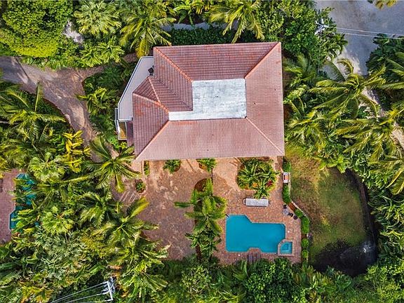 4th image of 15361 Captiva Dr