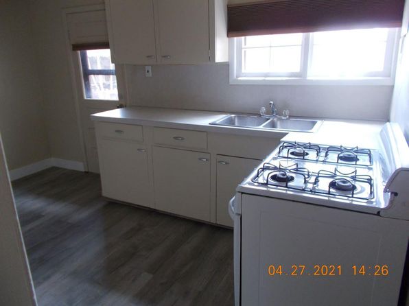 625 Browning Ave #1/2