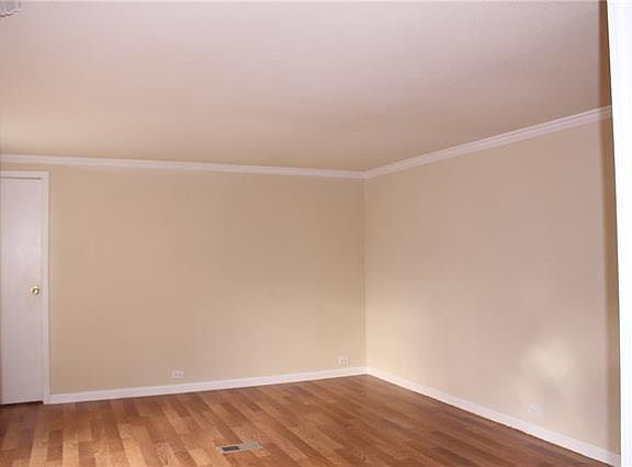 2nd image of 406 Byrne St APT A