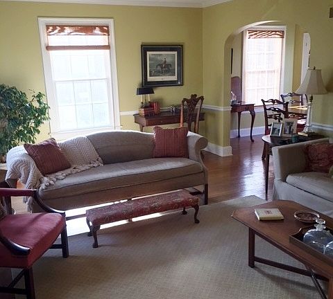 2nd image of 225 Wallace Ln