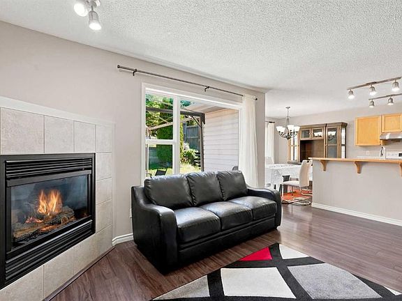 4th image of 88 W Rockyledge Cres NW