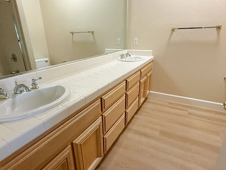 1197 Eagle Valley Ct — Photo 14