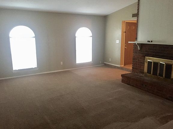 4th image of 5544 Squires Dr