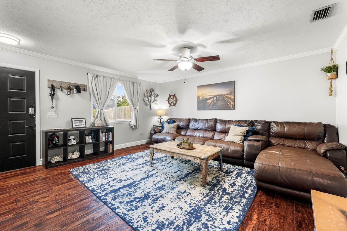 next background image