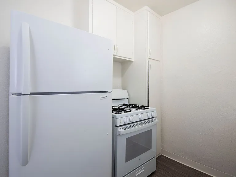 National Ave. Apartments — Photo 9