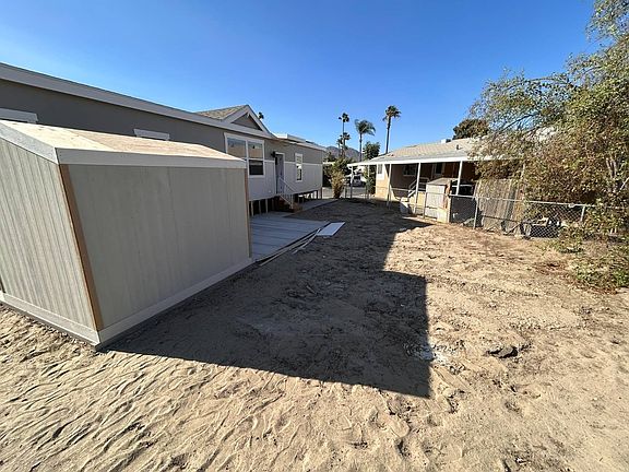 4th image of 3825 Crestmore Rd #515