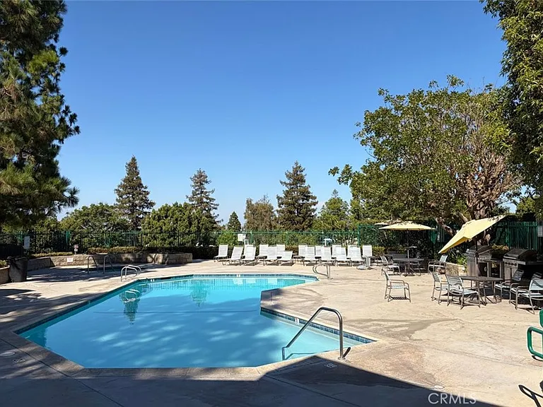 1445 Brett Pl #319 — Photo 20
