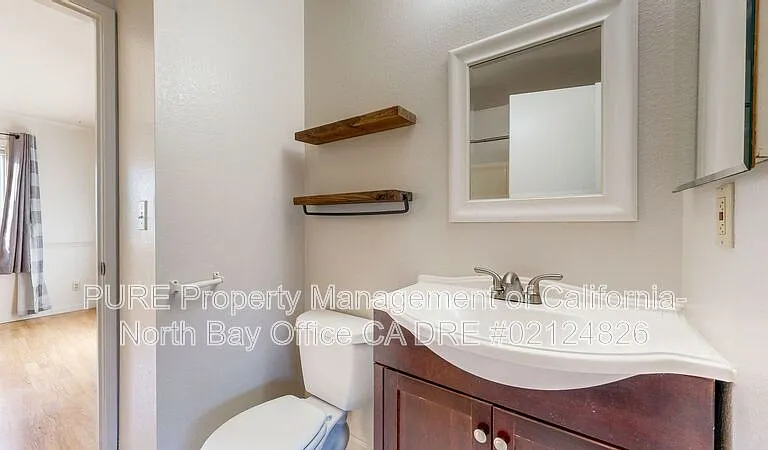 27 Front St #D — Photo 21
