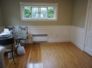 11 Berkeley Ct #1, Brookline, MA 02445