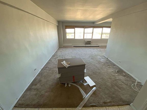 3rd image of 10910 Queens Blvd APT 9G
