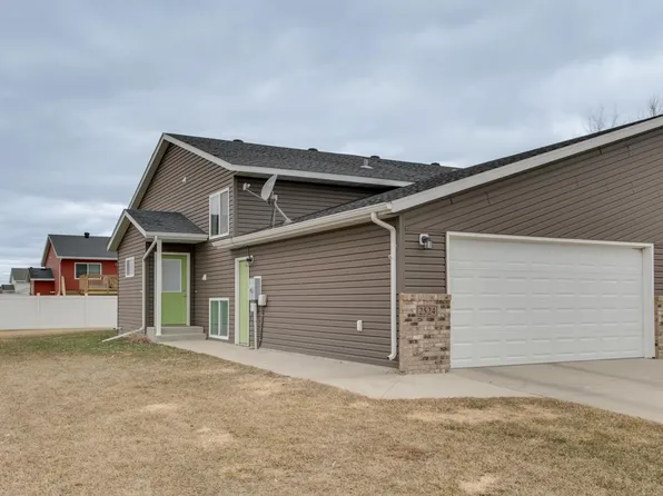 2524 7th Ct W, West Fargo, ND 58078