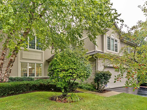 2nd image of 9 Beaconsfield Ct