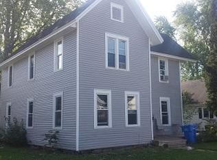 301 S 6th St, Watertown, WI 53094