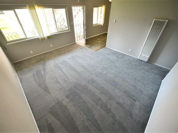5th image of 8603 Hillside St #102