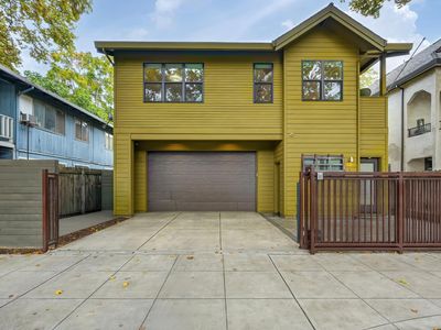 2107 3rd St, Sacramento, CA, 95818