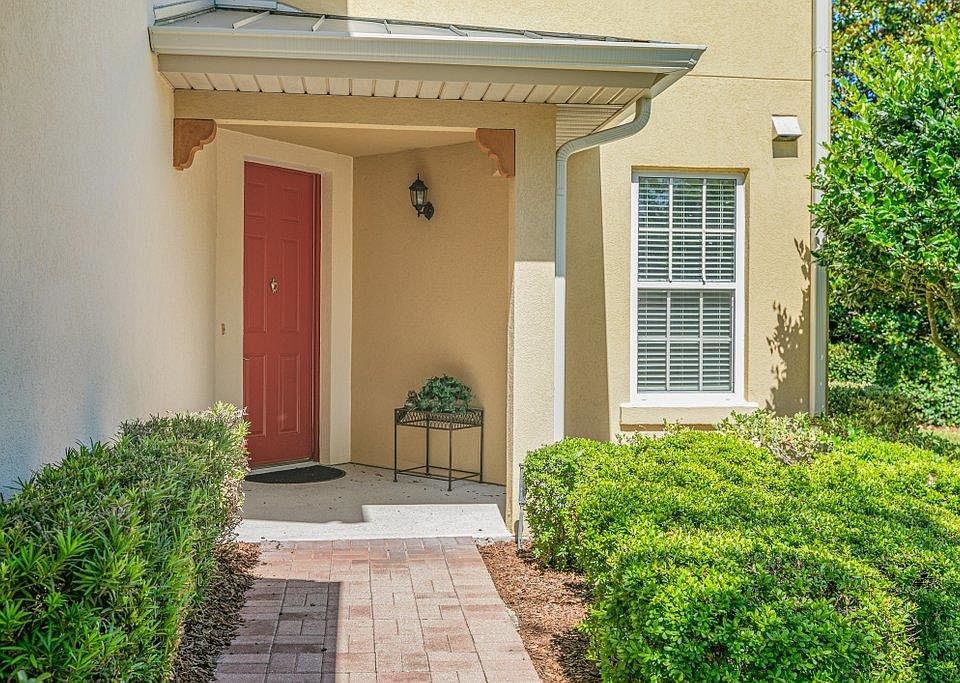1st image of 102 Casa Bella Ln