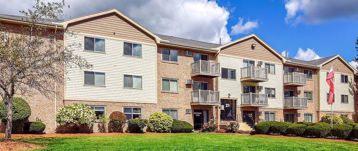 Building Photo - Canterbury Apartment Homes