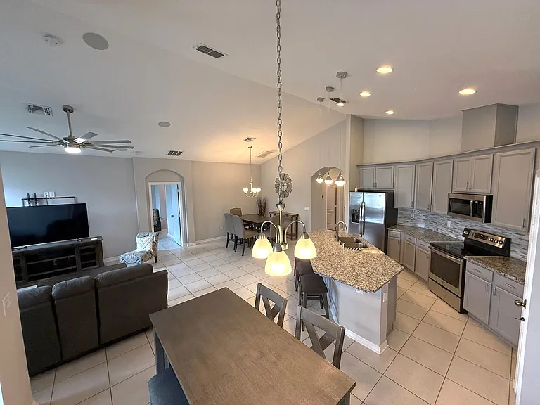 1165 Hilltop Pl — Photo 9