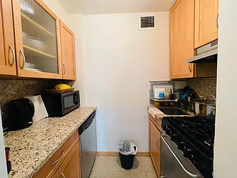 Rented by Chase Global Realty Corp