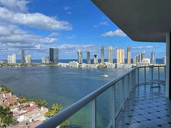 3rd image of 4000 Island Blvd #2406