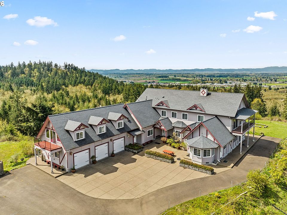 1st image of 90834 Coburghills Dr