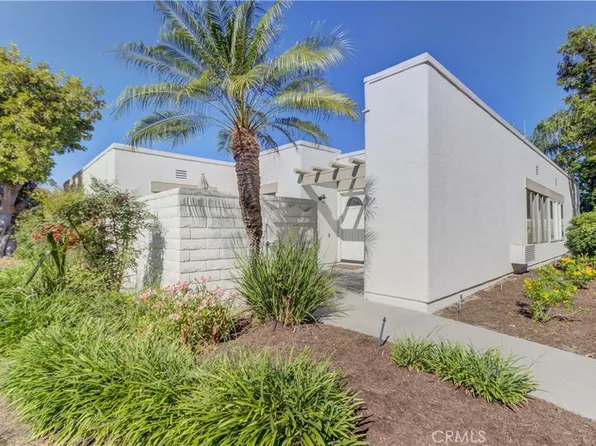 2015 Via Mariposa W #B, Laguna Woods, CA 92637