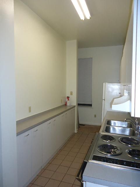 1st image of 2726 Allen Ave