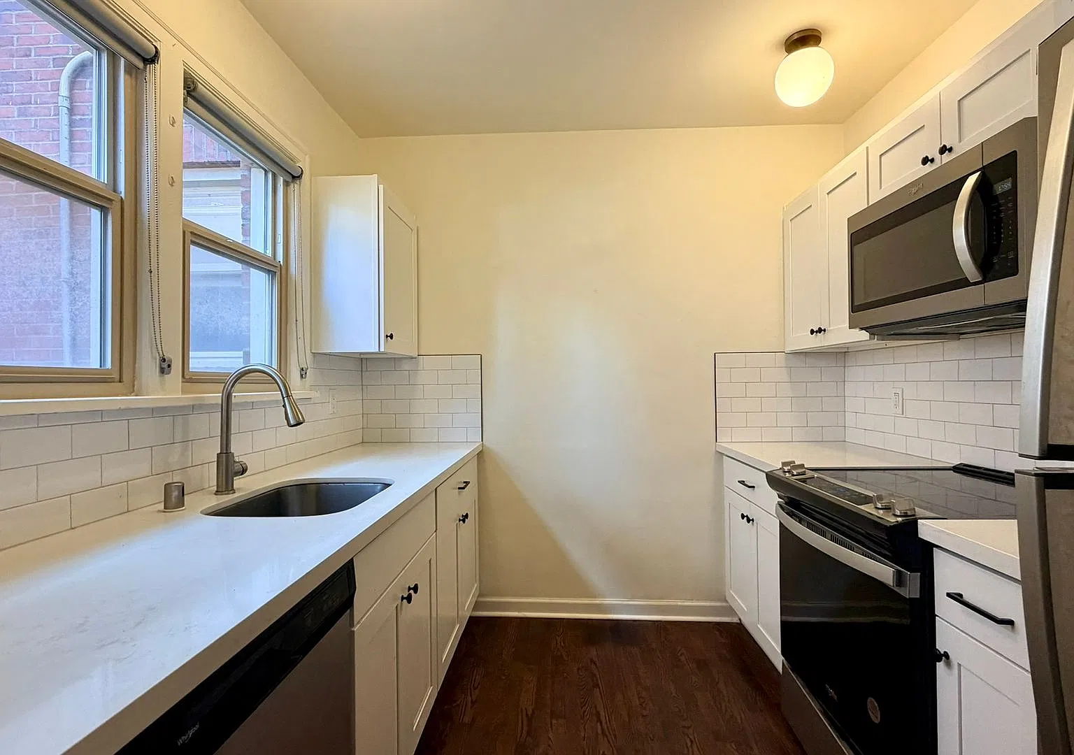 Devoe Apartments — Photo 4