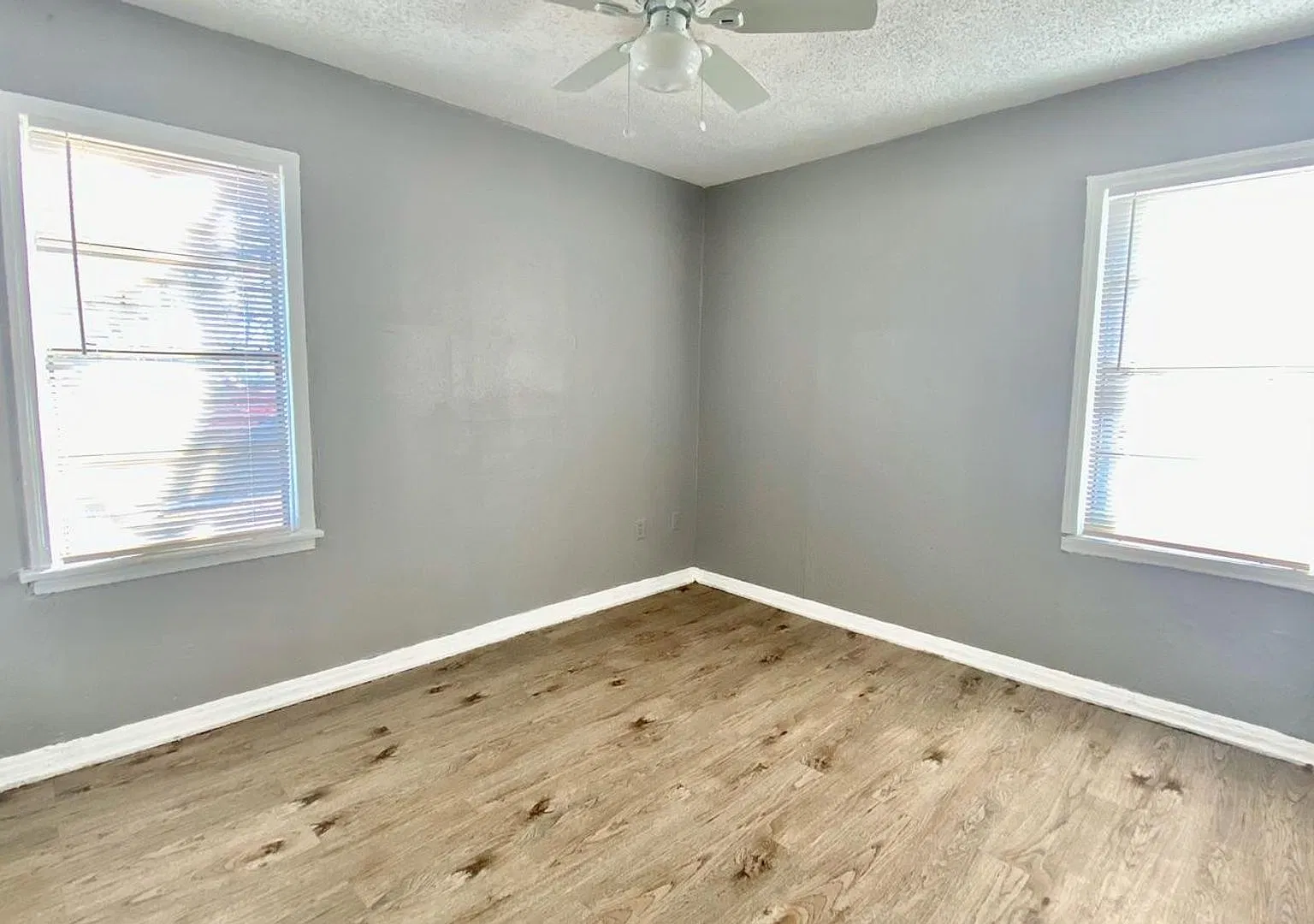 Coming Soon! $0 First Month's Rent / $0 Deposit At Move-In — Photo 3