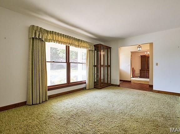 3rd image of 3001 Arrow Rock Dr