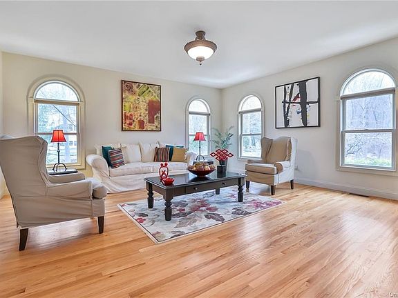5th image of 1140 Gambelli Dr