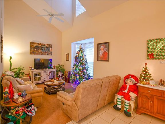 5th image of 321 Nautica Mile Dr