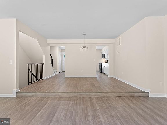2nd image of 10607 Gideon Ct