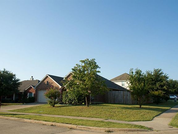 2nd image of 1400 Cowtown Dr