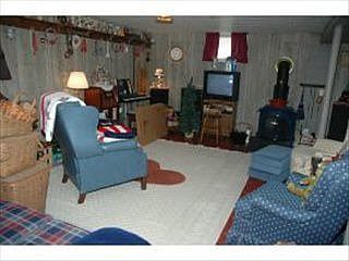 5th image of 958 Echo Ave