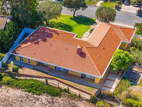 2nd image of 30136 Avenida De Calma