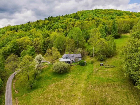 39 Whitcomb Hill Road, Strafford, VT 05070